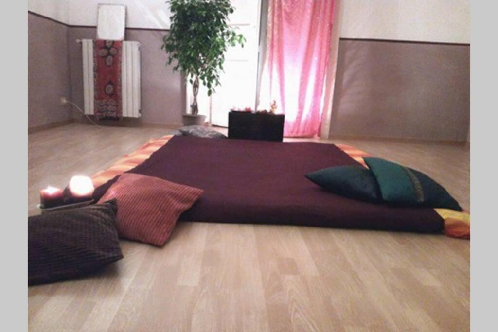In The Heart Of Napoli Apartment Ngoại thất bức ảnh